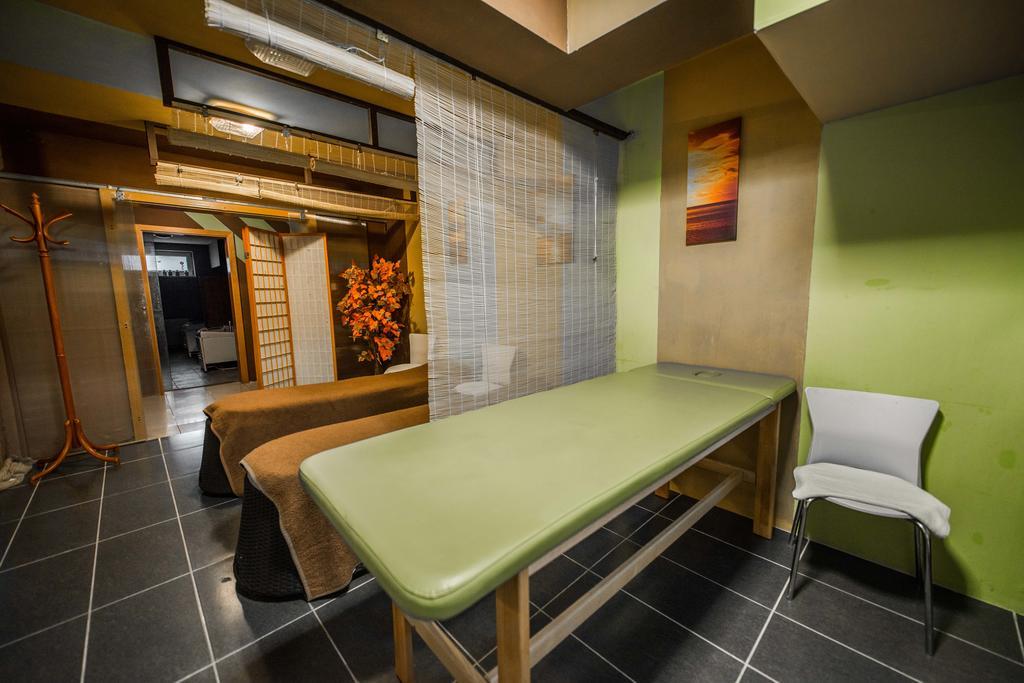 Plejsy Hotel Krompachy Buitenkant foto